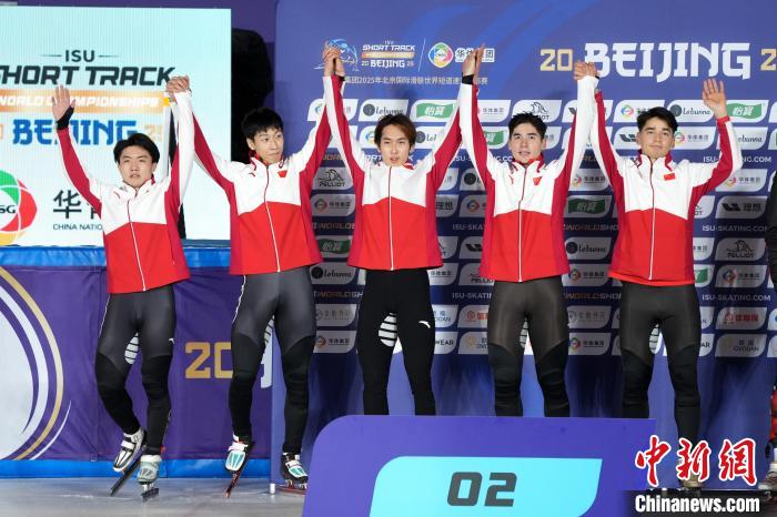 加拿大队狂揽六金成就世锦赛最大赢家，中国队