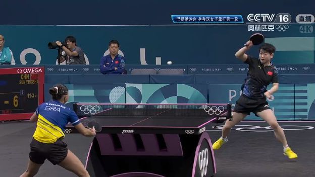 巴黎奥运乒乓女子单打64强赛：孙颖莎以稳定凌厉