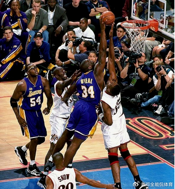 NBA球星身体天赋揭秘：从翘臀到铁膝的统治力