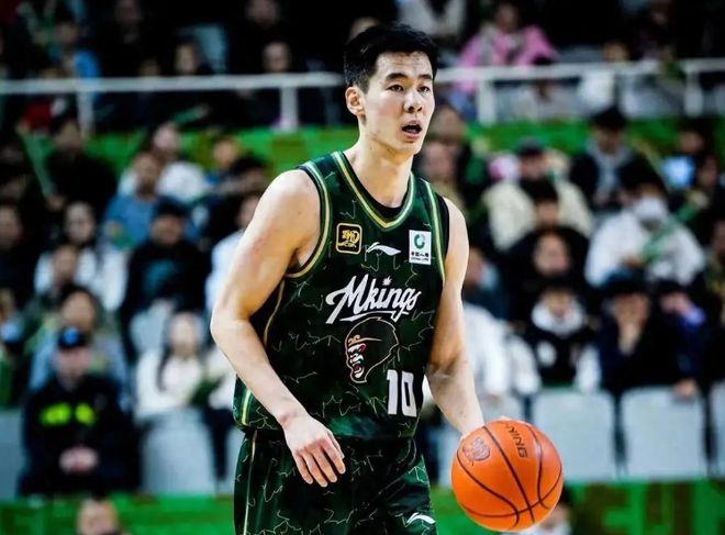 同曦逆转赛季双杀北控 北控三连败陷困境